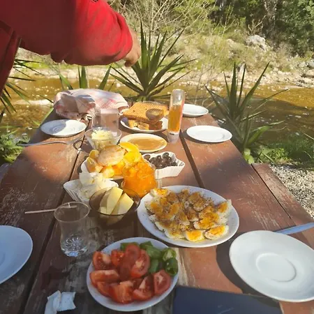 Truva * Αττάλεια